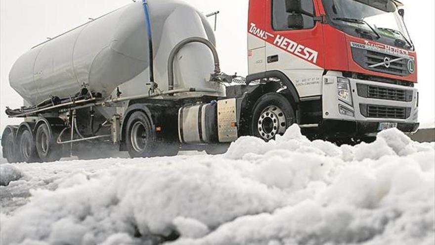 El temporal de nieve se recrudece con precipitaciones en todo el norte