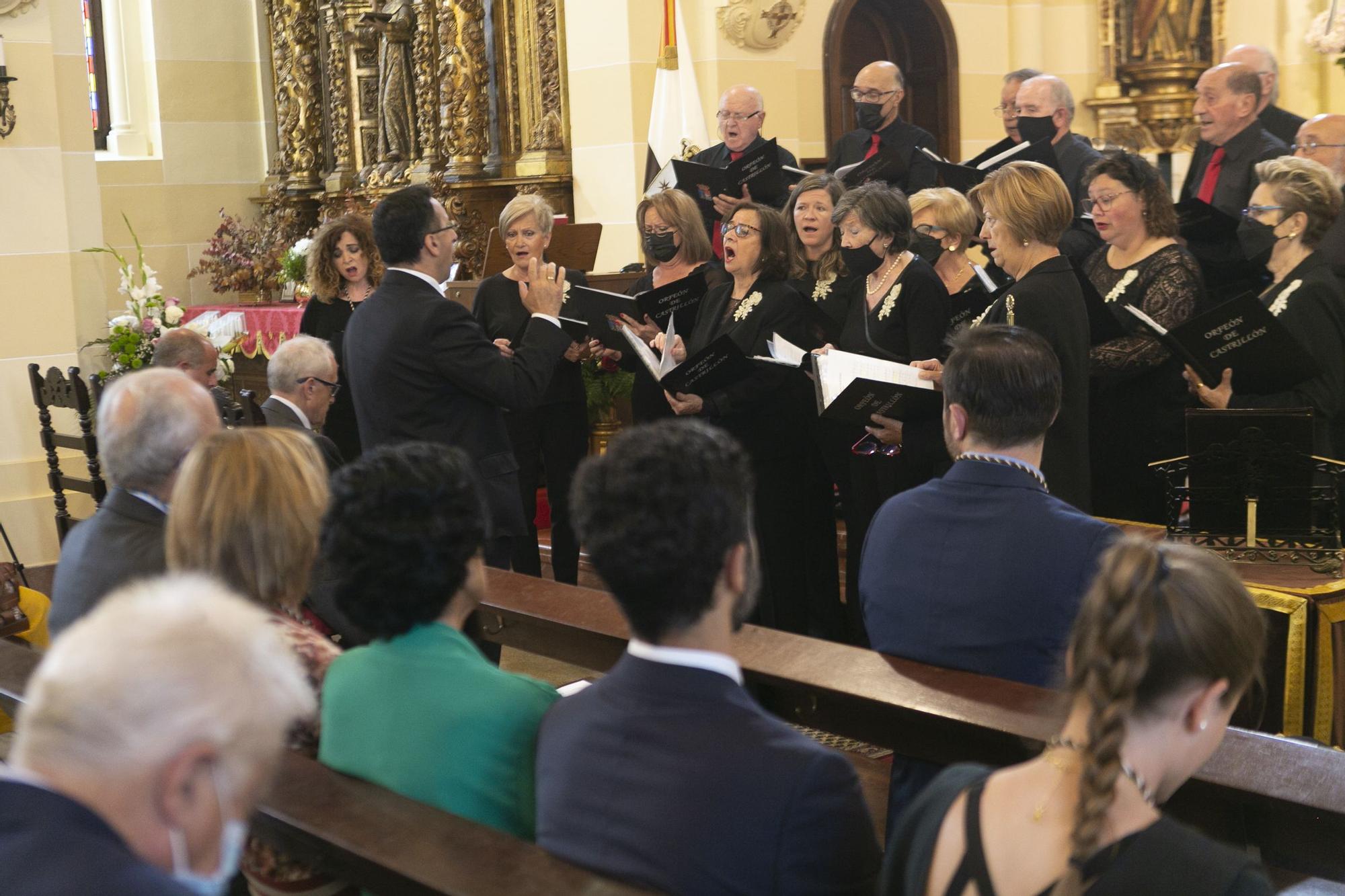 José Manuel Vaquero ofrece el pregón de las fiestas del Carmen en la iglesia de Salinas