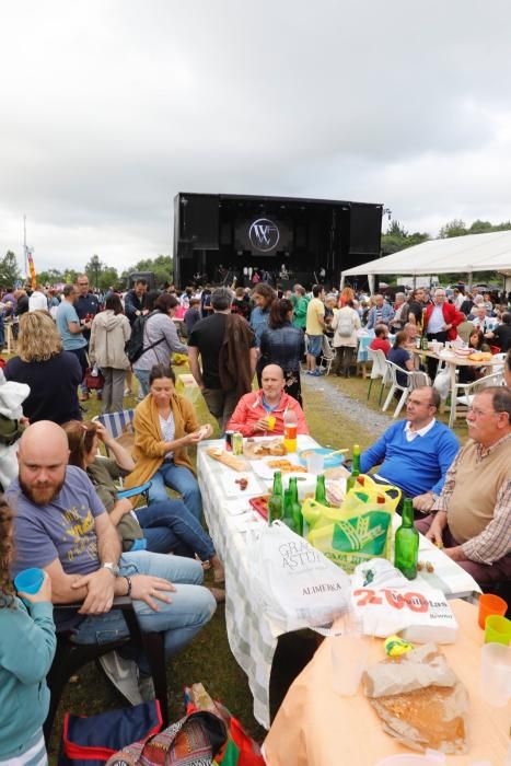 Día del bollo en las fiestas de Vetusta