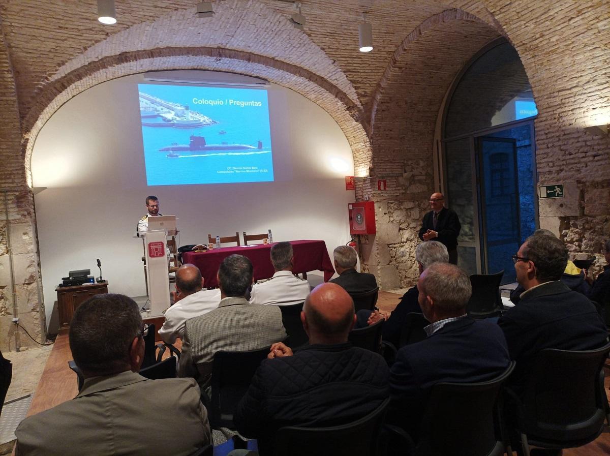 Un moment de la conferència celebrada al Castell