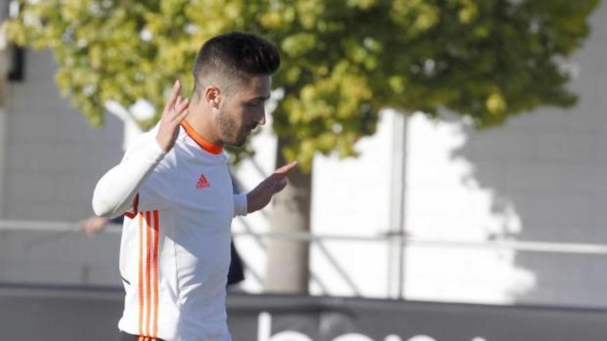 Zotko salva al Valencia Mestalla frente al Llagostera