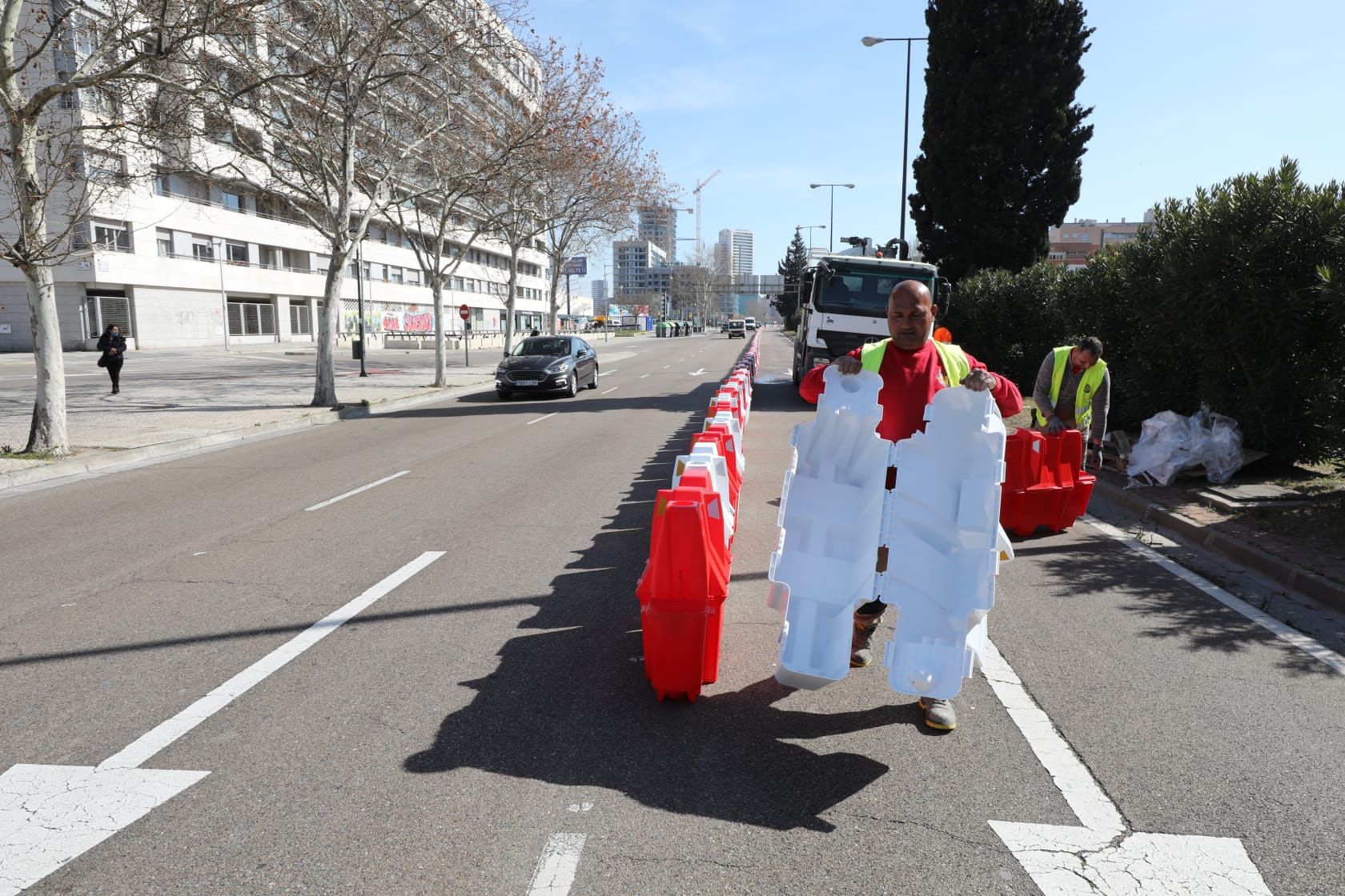 Empieza la señalización de las obras en la avenida Navarra de Zaragoza