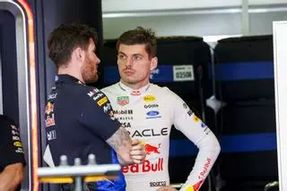 La tensa radio de Max Verstappen que retrata el caos con las nuevas reglas: "¿Pero qué c****?"