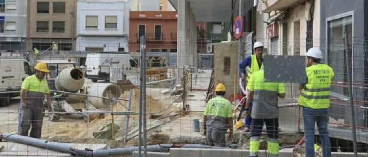 La EPA aflora en la comarca 3.200 parados más de los que señala el Servef