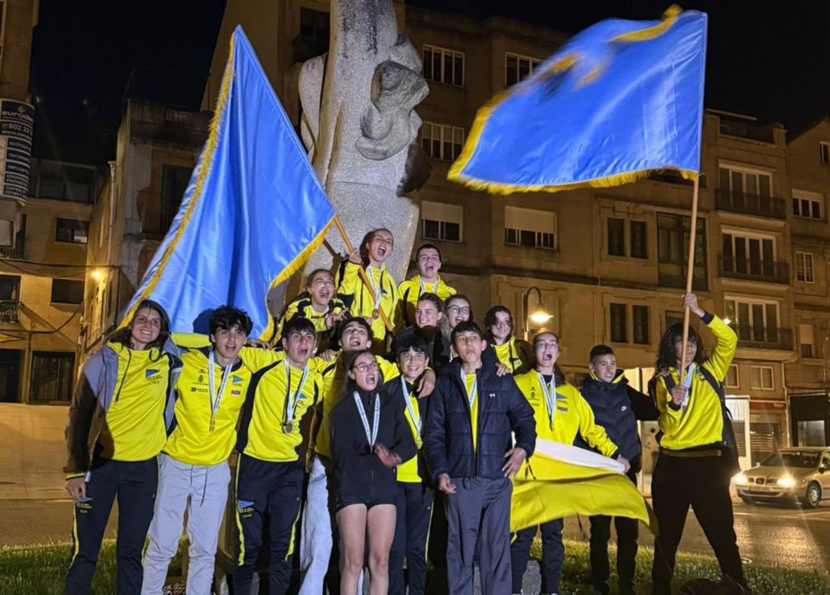 Noche triunfal del Vila de Cangas.