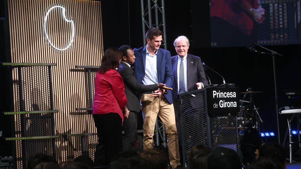 Pablo Sánchez es nombrado ganador del Premio Princesa de Girona Social 2025 por su labor con su oenegé Medicina Abierta al Mundo.