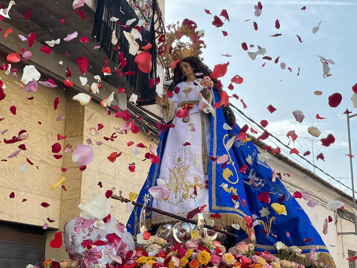 Porcesión de la Virgen de la Salud.