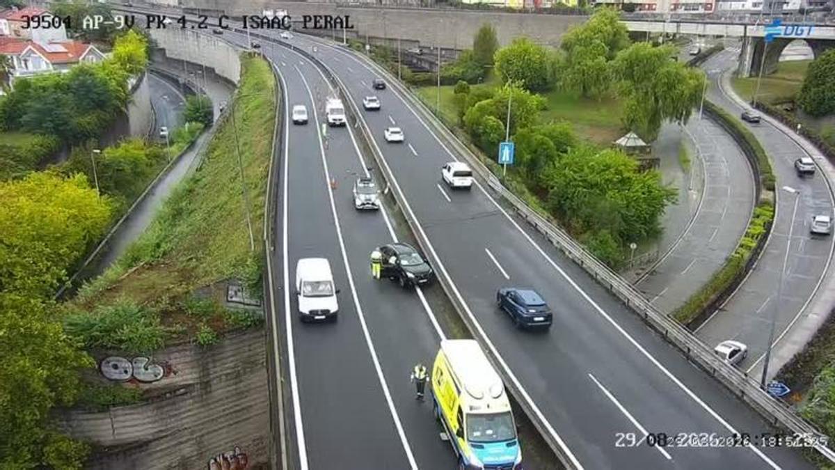 Fue necesaria la presencia de una ambulancia en la AP-9