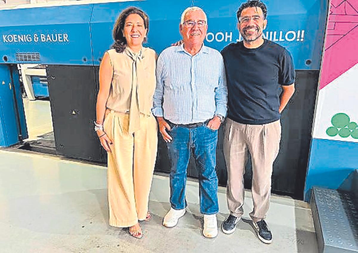 Imagen foto familia empresa.