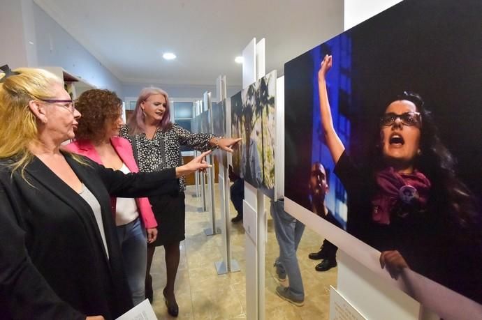 13-01-2020 LAS PALMAS DE GRAN CANARIA. Presentación de la exposición fotográfica y de historias de vida 'Mujeres que desean a mujeres, ponle cara a la diversidad de mujeres lesbianas, bisexuales y trans'  | 13/01/2020 | Fotógrafo: Andrés Cruz