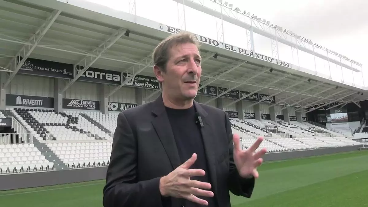 Luis Miguel Ramis, entrenador del Burgos: “El Córdoba CF cree en la idea de su entrenador”
