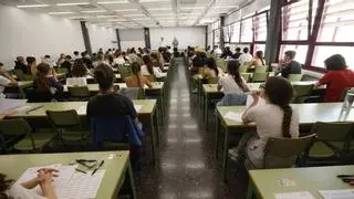 Arranca la última selectividad 'como la de antes' con el examen de Historia de España y de Valenciano