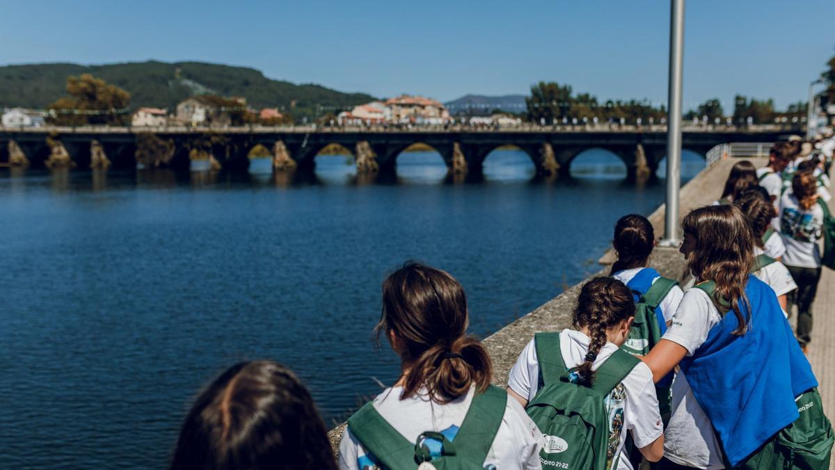 El recorrido por Pontecesures, antes de cruzar sobre el Ulla hacia Padrón.