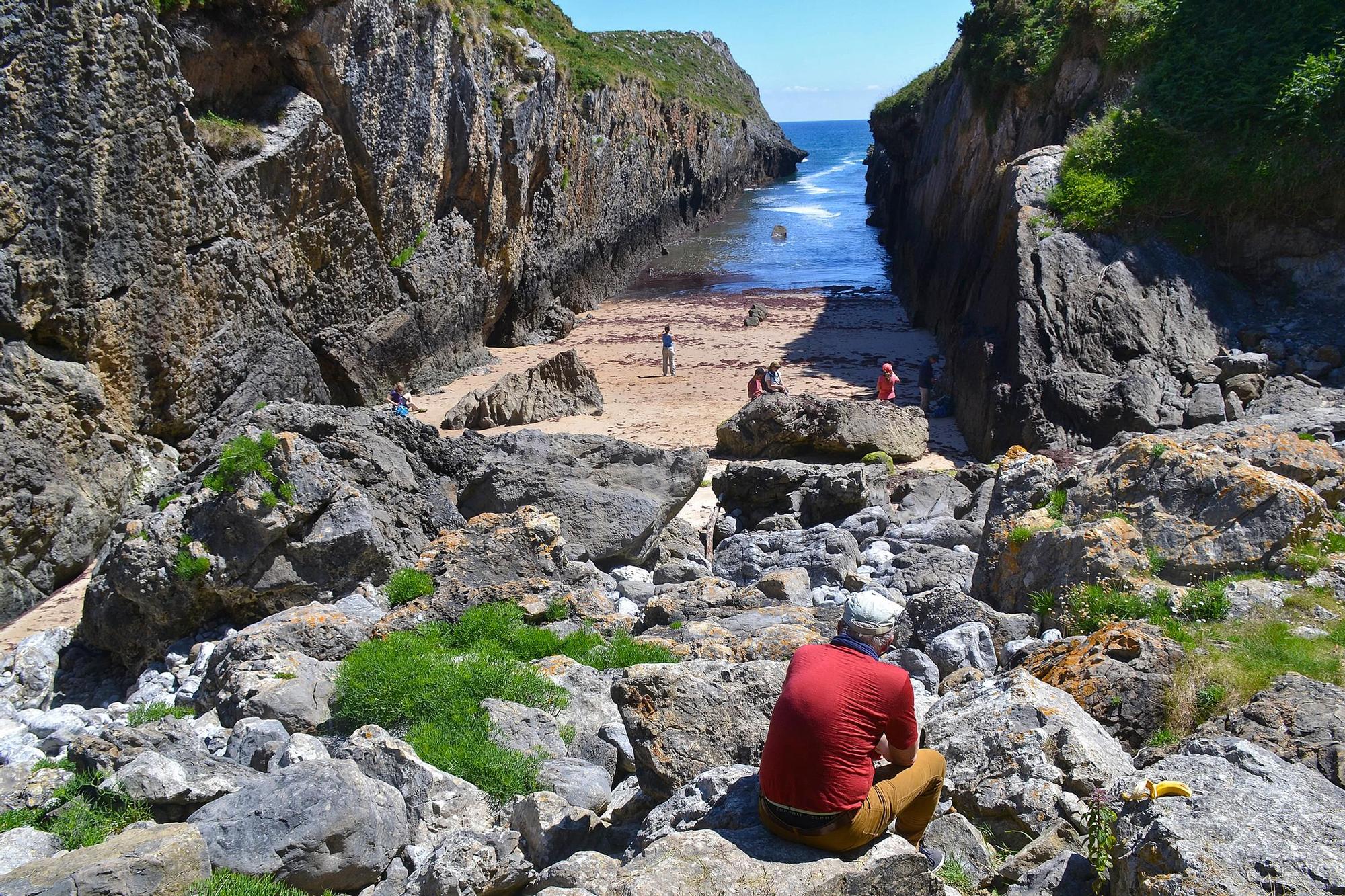 Playa del Canal (Llanes)