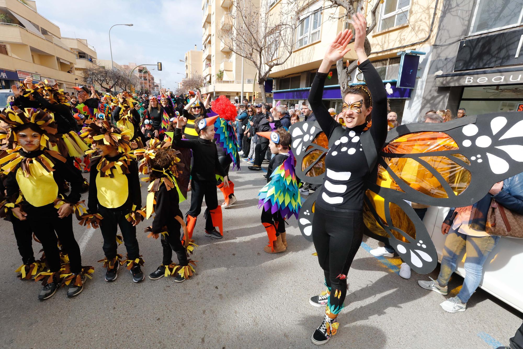 Todas las imágenes de la rúa del Carnaval de Ibiza 2023