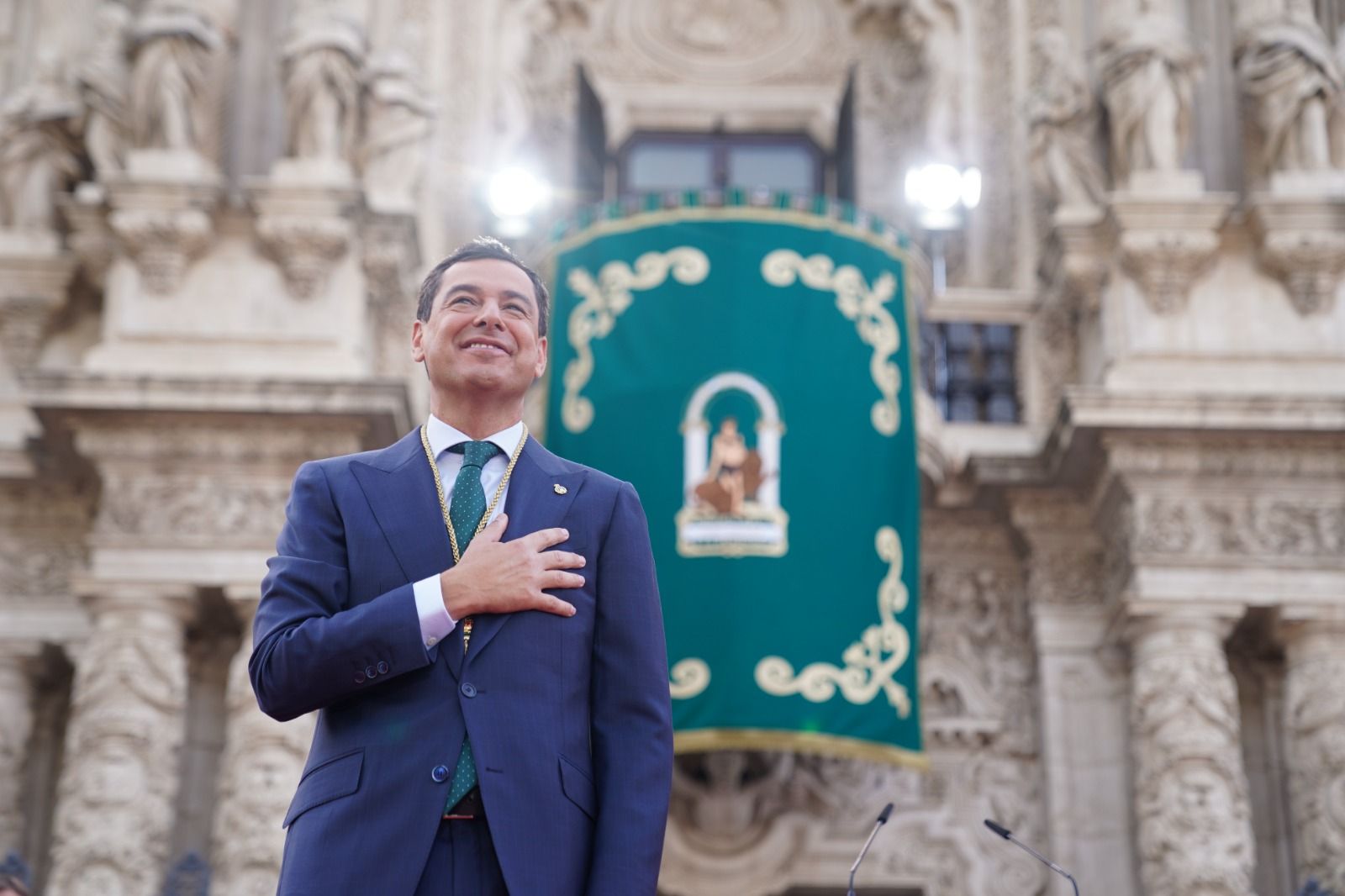 Juanma Moreno toma posesión como presidente de La Junta de Andalucía