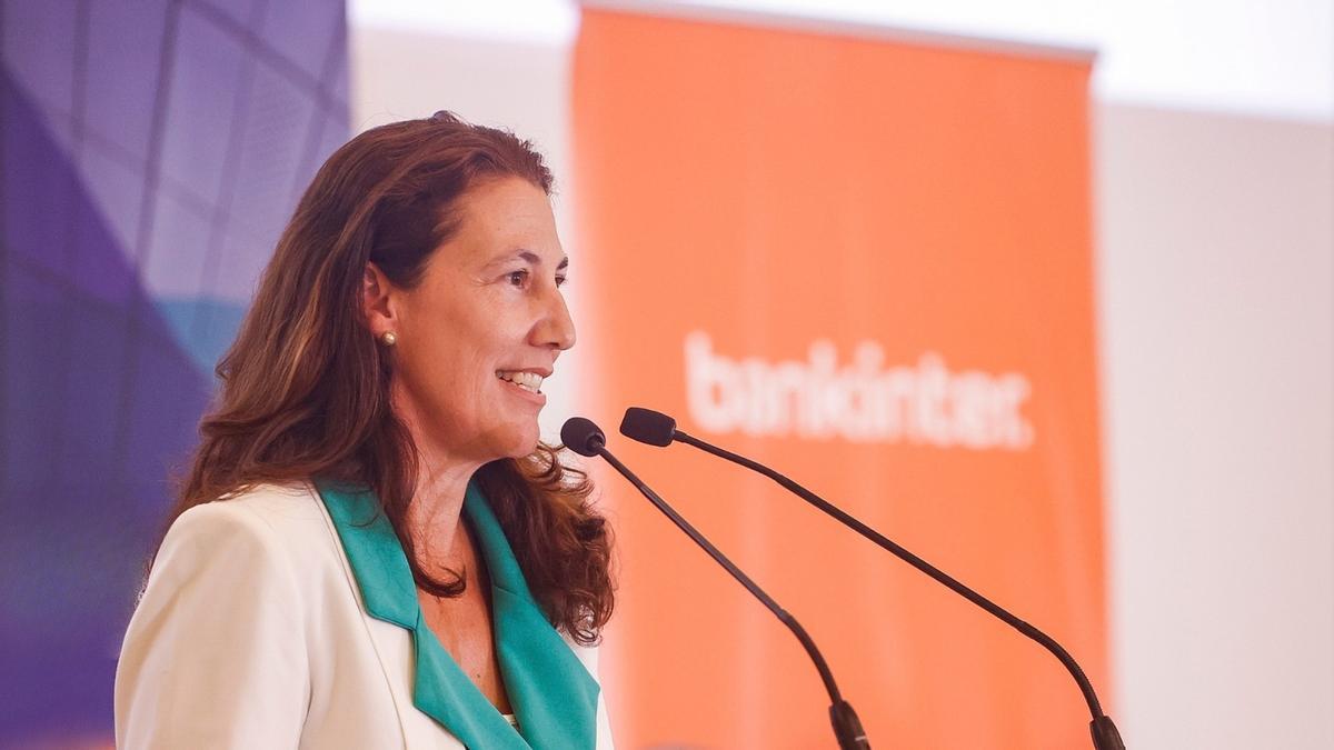 Laura García Vera, directora territorial de Bankinter en Canarias.
