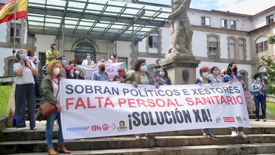 Los sanitarios salen a la calle para denunciar que Primaria está &quot;al límite&quot; y bajo mínimos