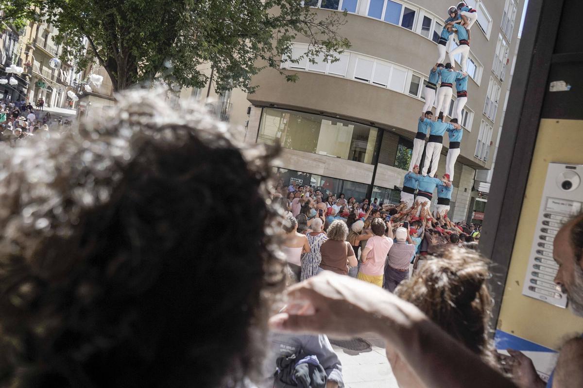Els Tirallongues fan la millor actuació de la temporada amb el seu tercer 4 de 8 Els Tirallongues fan la millor actuació de la temporada amb el seu tercer 4 de 8