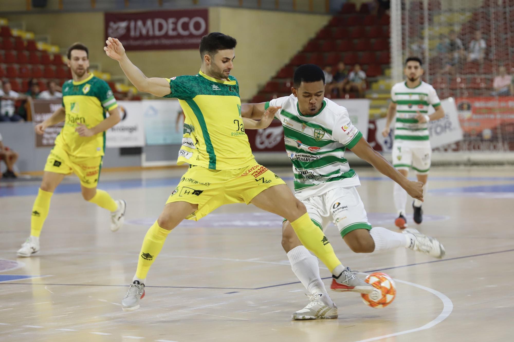 Las imágenes del Córdoba Futsal - Jaén Paraíso en Vista Alegre