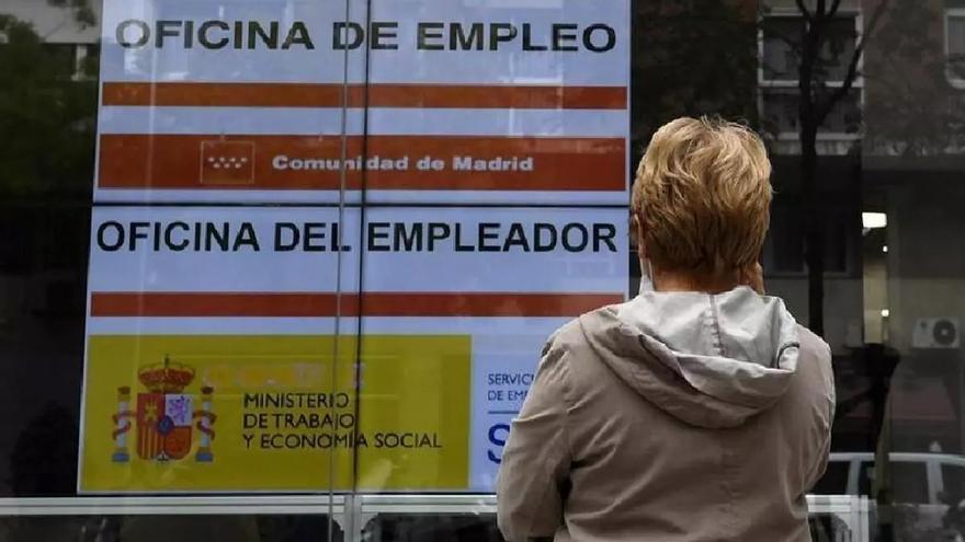 El SEPE lanza una de las ayudas más esperadas: 600 euros cada mes cumpliendo un único requisito