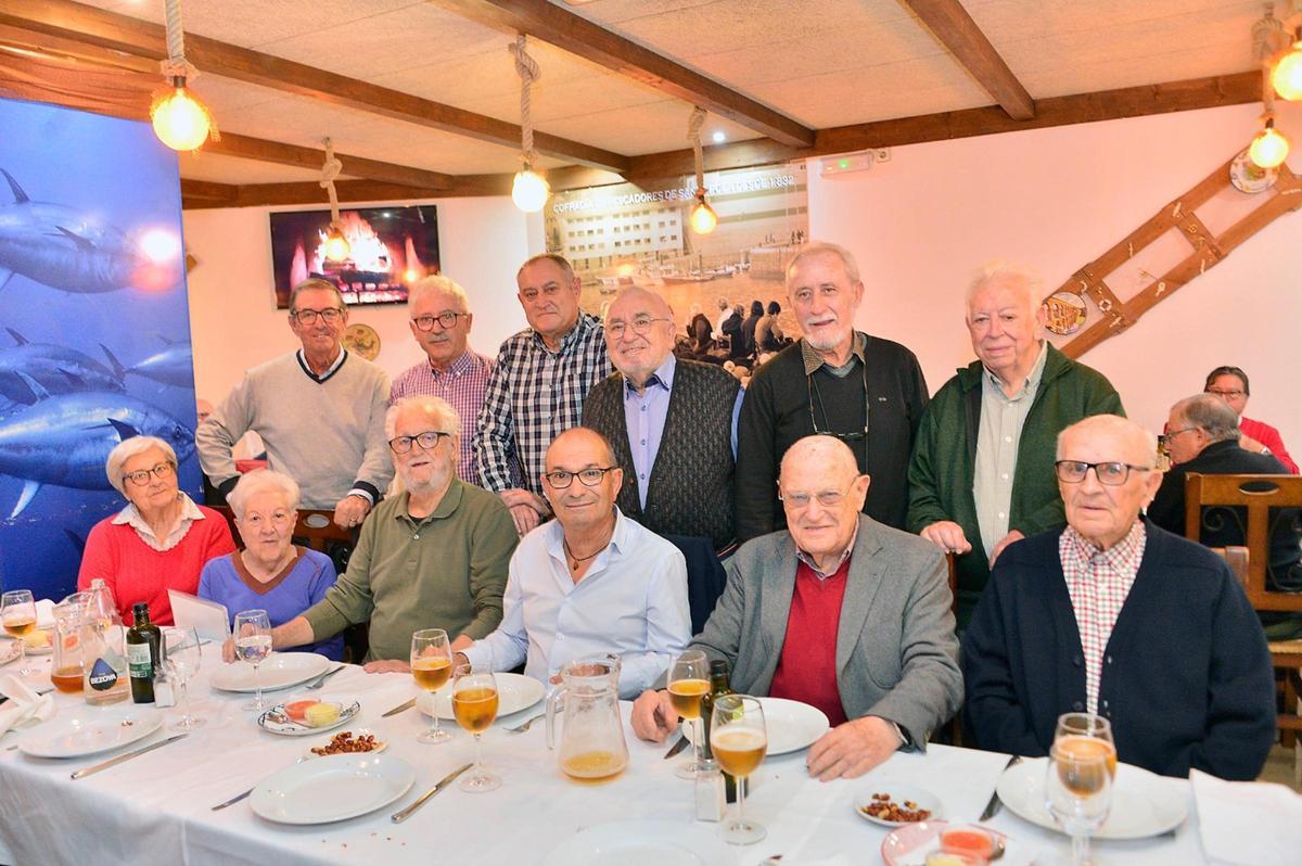 Los asistentes a la comida anual de la primera corporación democrática