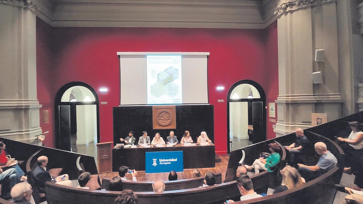 La jornada 'Economía social, una aliada para el desarrollo', organizada por Cepes Aragón la semana pasada en el Paraninfo.