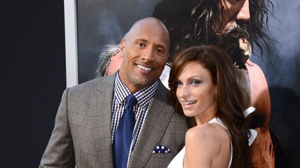 Dwayne Johnson y Lauren Hashian