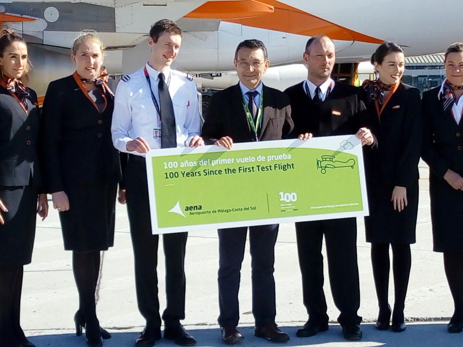 100 años del primer vuelo de prueba que aterrizó en el aeropuerto