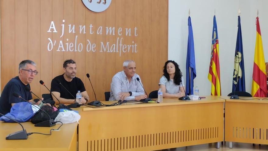 Arranca en Aielo de Malferit el campus de fútbol de Ivana Andrés