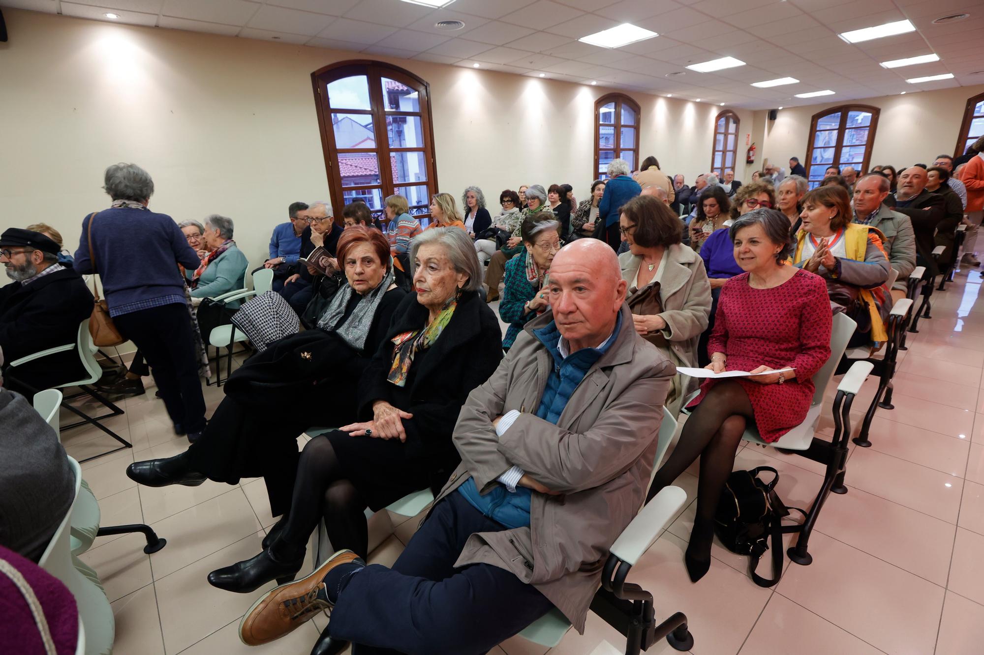 EN IMÁGENES: la presentación de la biografía de Nelly Fernández Arias