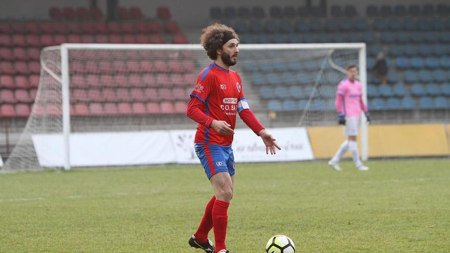 Muere a los 46 años Xurxo Bouzo, exfutbolista del Ourense