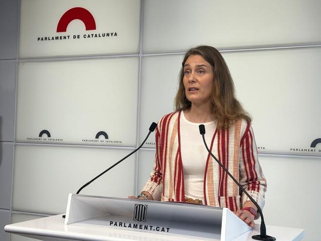 Los Comuns quieren que la ley contra la "compra especulativa" entre en vigor antes de agosto