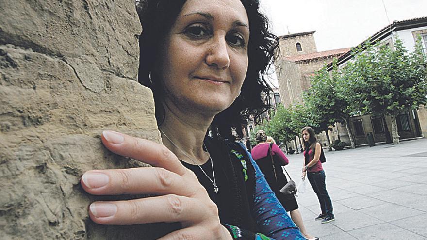 La diestra Ana y la fiera Ava