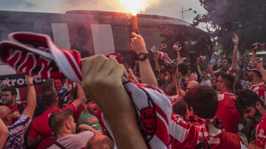 La afición rojiblanca seguirá de nuevo al equipo