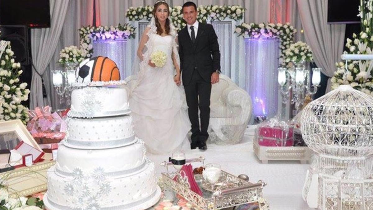 Sergio Lobera se ha casado con la jugadora de basket marroquí Houda Elaisati