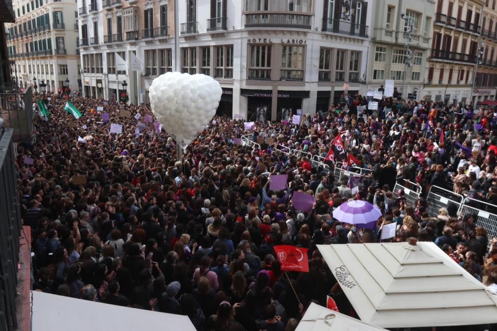 Concentración del 8-M en la plaza de la Constitución.