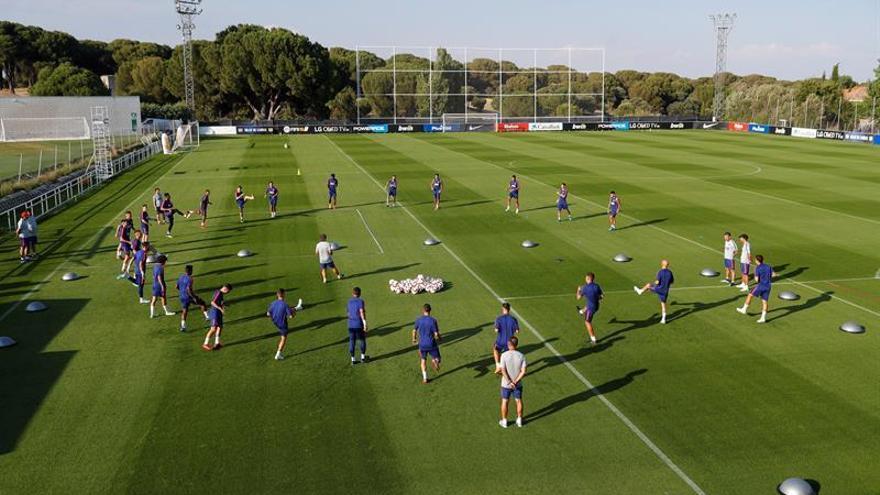 El Atlético empieza a entrenar sin mundialistas