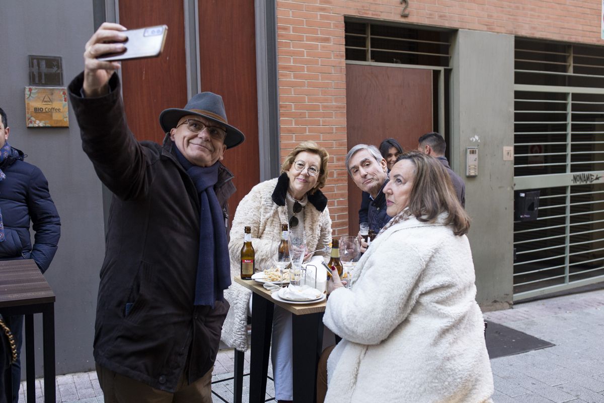 ¿Has salido de cañas por Cáceres? Búscate en esta fotogalería