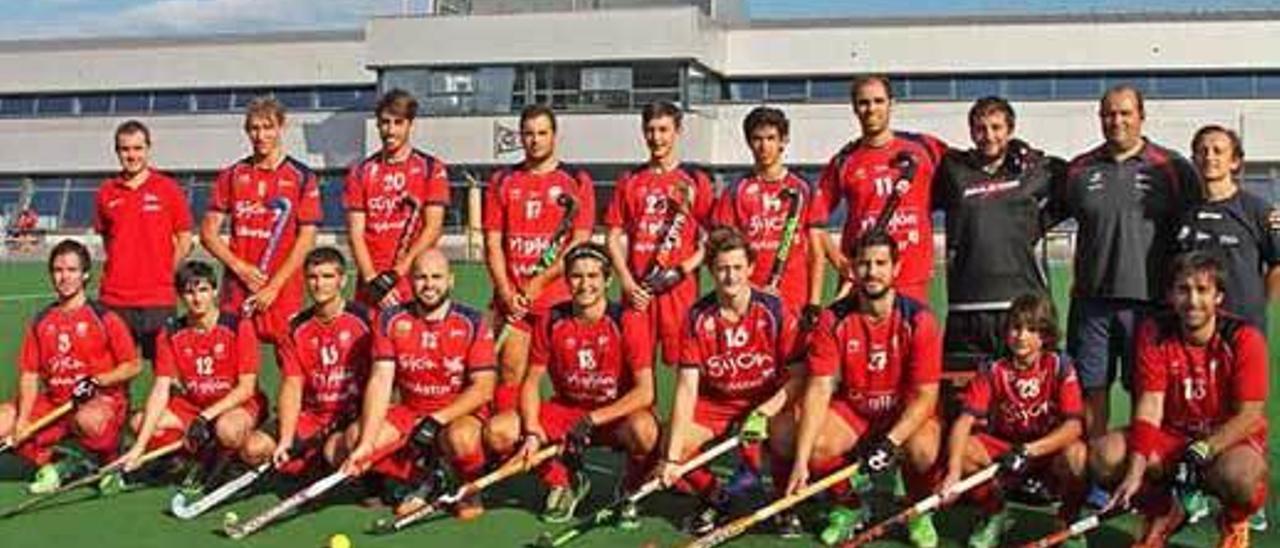 Equipo masculino de hockey del Grupo Covadonga.