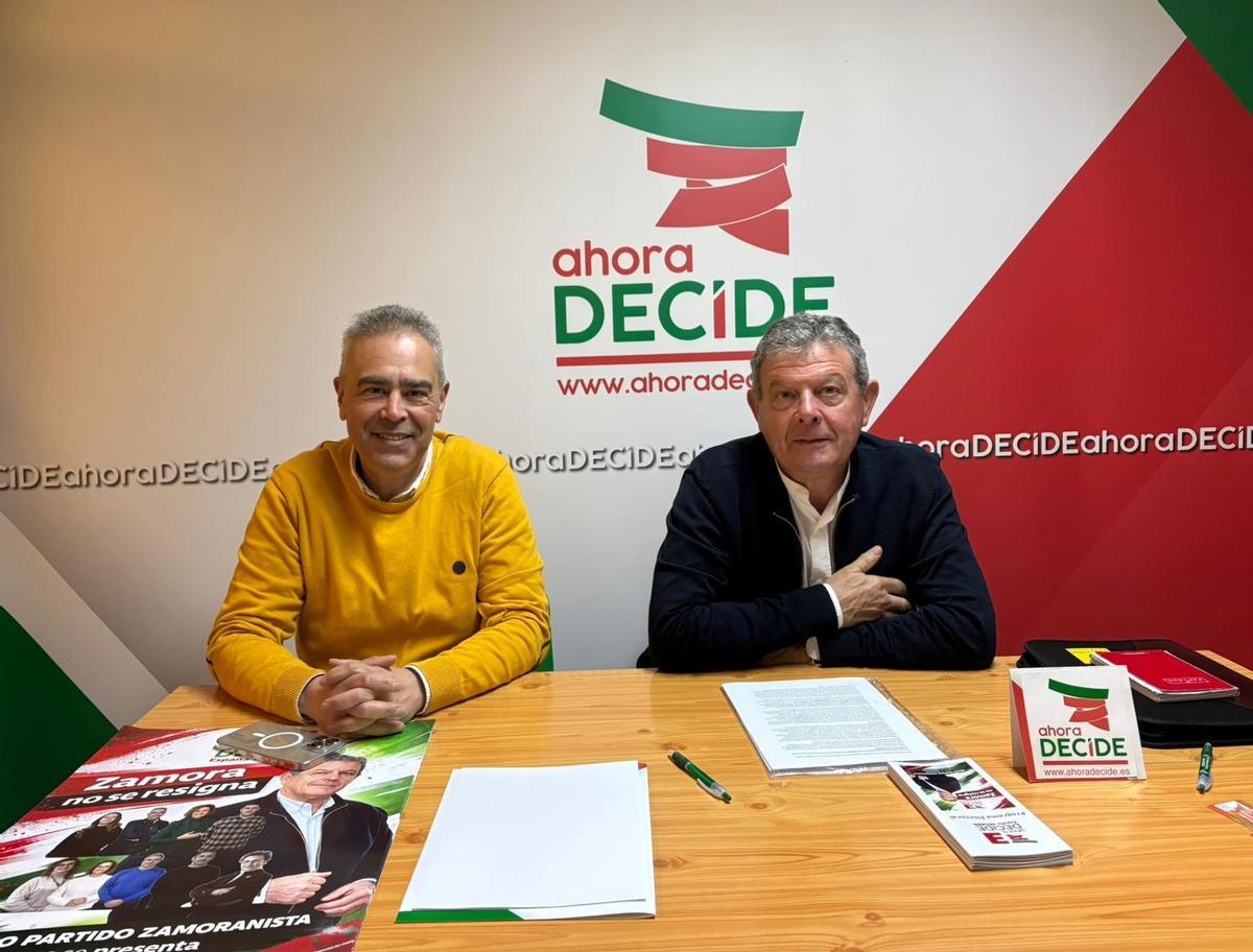 Rueda de Prensa en la sede de Ahora Decide.