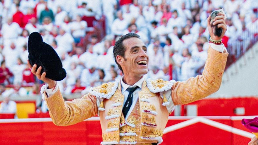 Pepe Moral corta una oreja en Pamplona