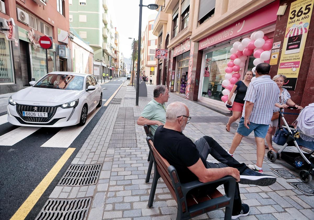 Apertura al tráfico de la calle de La Rosa, Santa Cruz de Tenerife