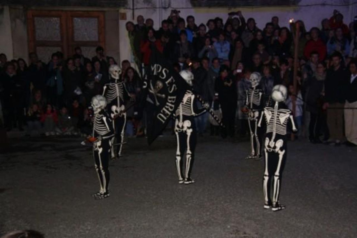 La ’Dansa de la Mort’ de Verges (Baix Empordà).