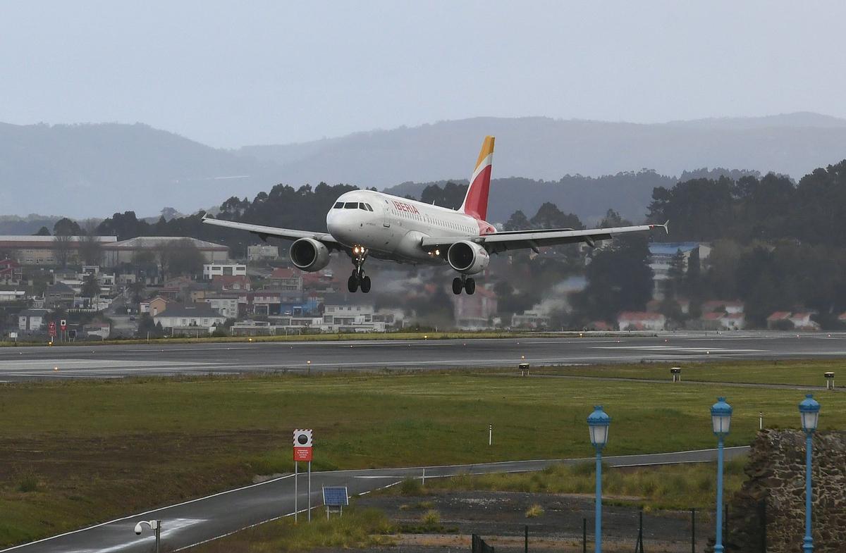 Avión de Iberia en Alvedro.