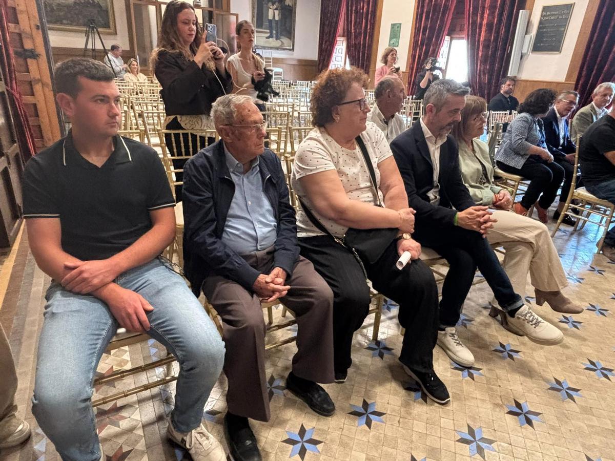 El Ayuntamiento de Elche ha firmado 7 convenios con entidades agrarias del municipio