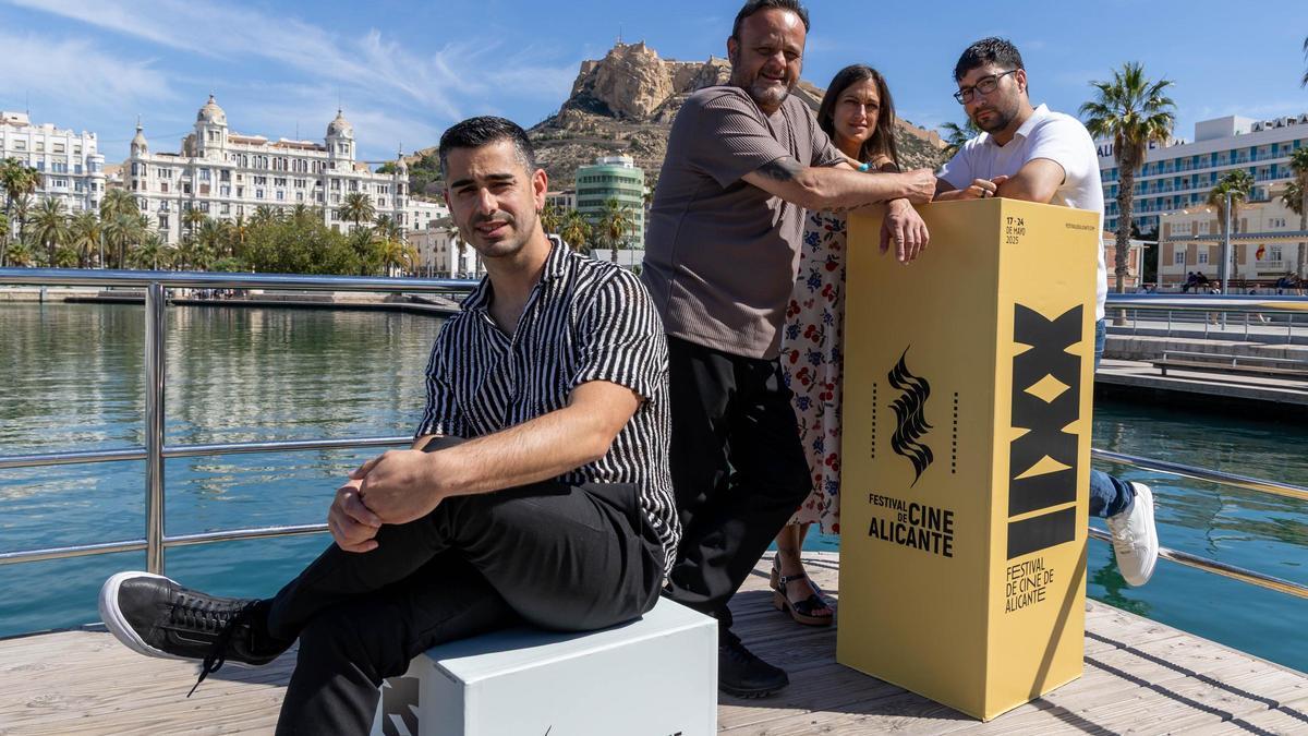 El equipo de la película "El poder del silencio" nos presenta su película a concurso en el XXII Festival de cine de Alicante