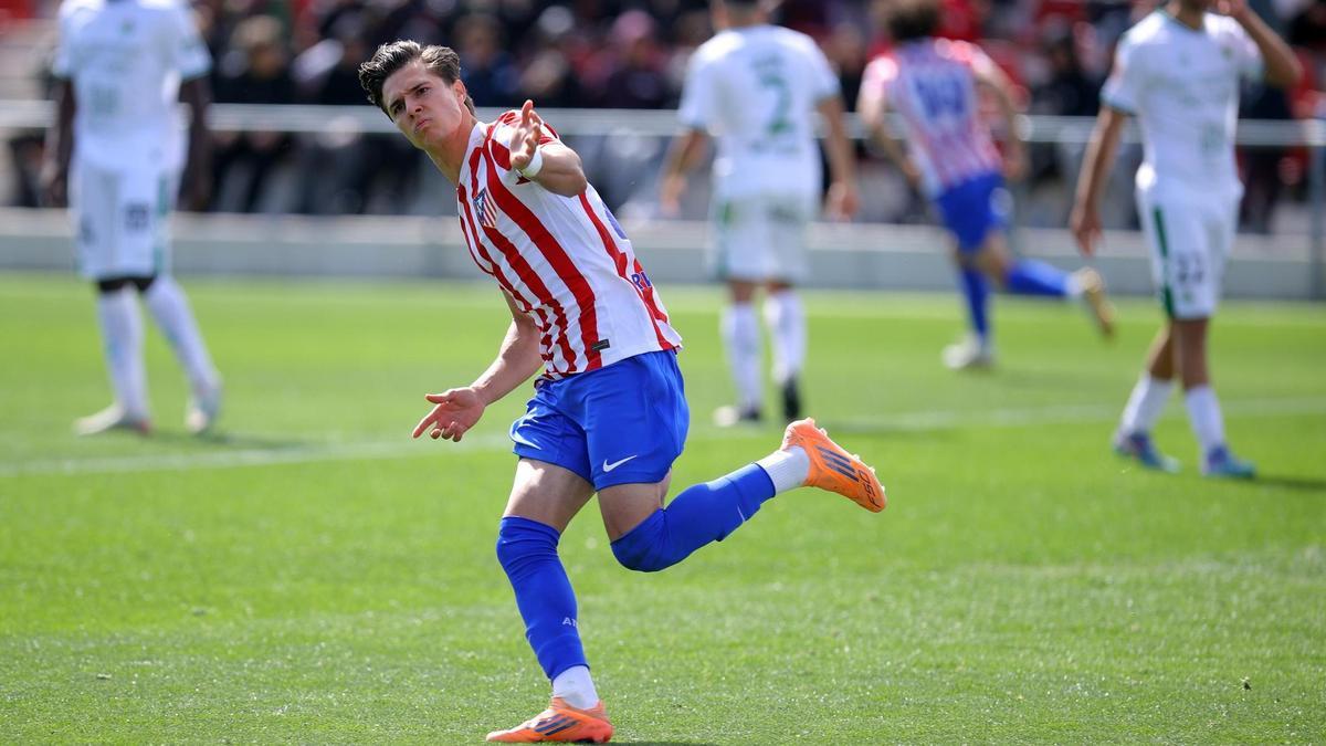 Arnau Ortiz celebra un dels tres gols que va fer amb l'Atlético Madrileño a l'Antequera fa quinze die (3-2)