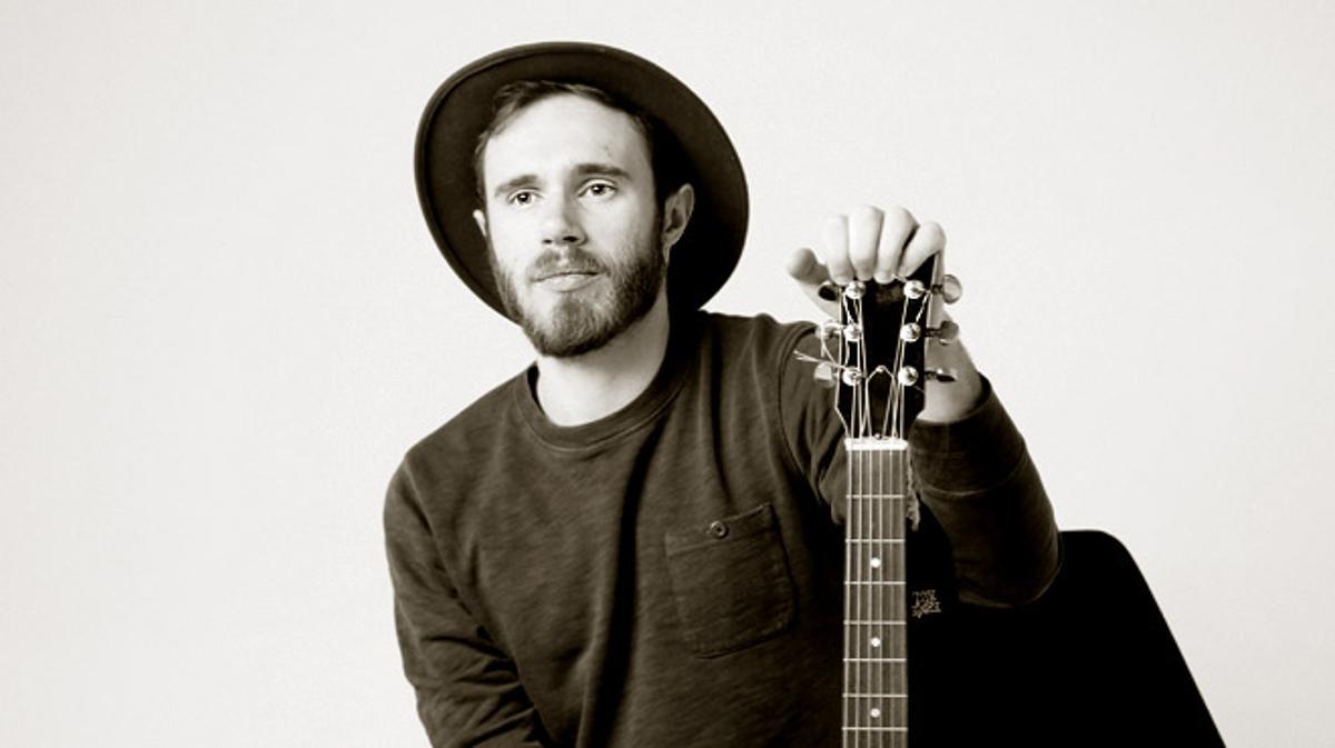 James Vincent McMorrow interpreta ’Red Dust’ en acústico para EL PERIÓDICO.