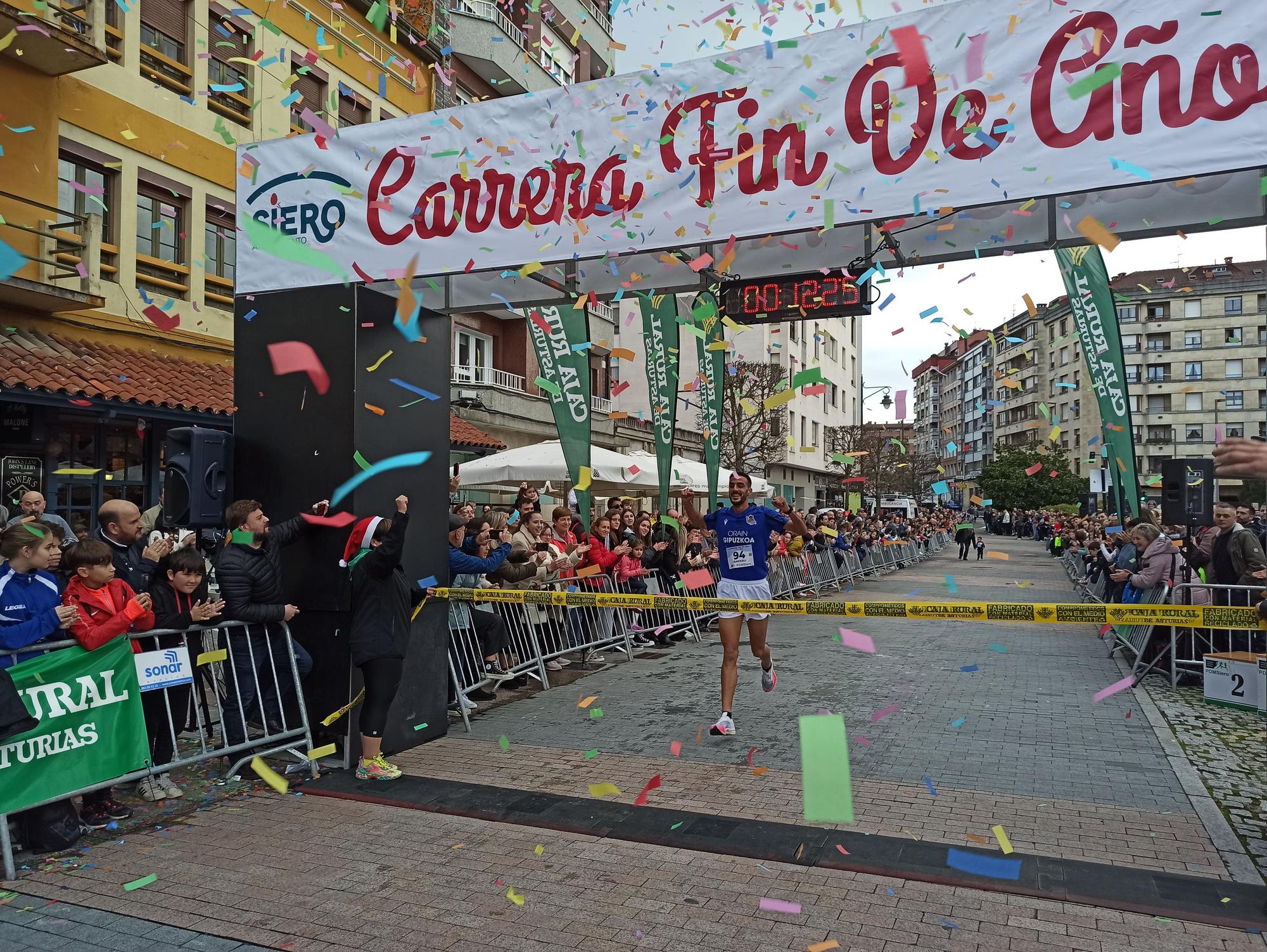 Casi 1.500 participantes disputan la carrera de Fin de Año de Pola de Siero